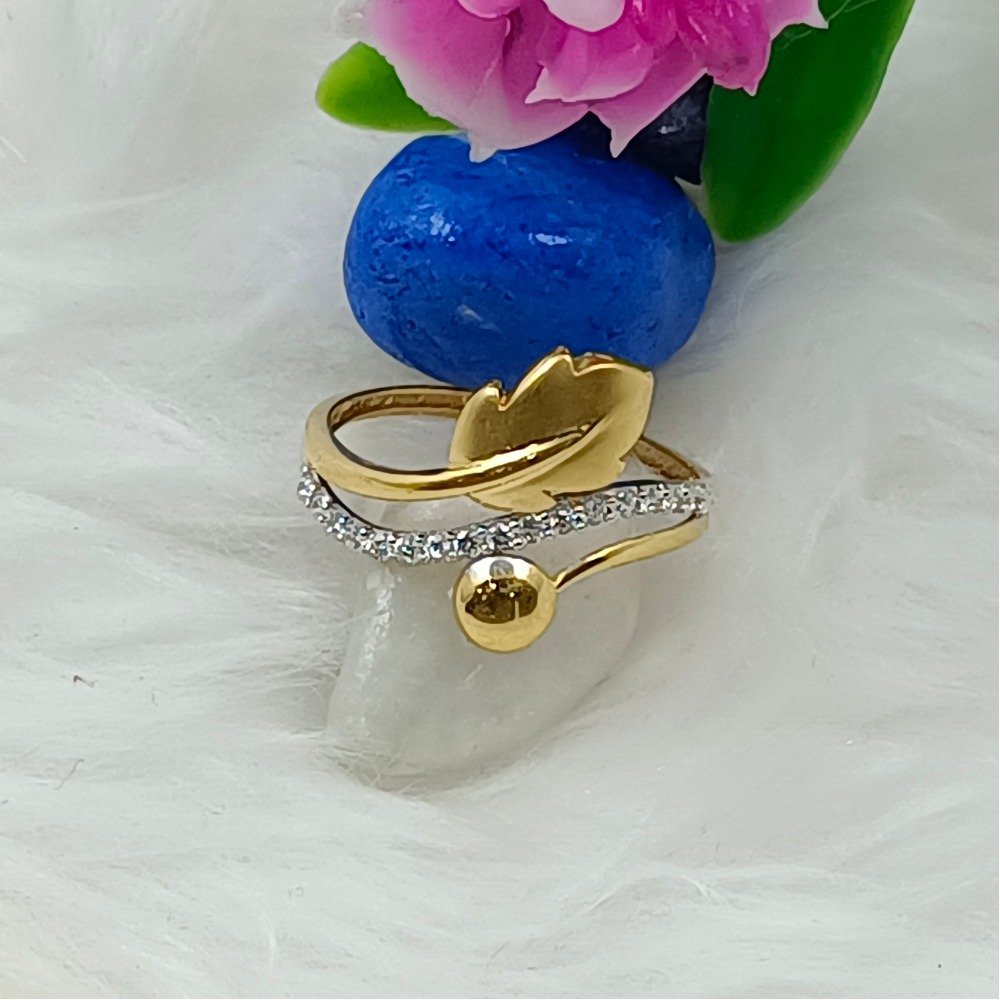 916 Gold Gorgeous Ring