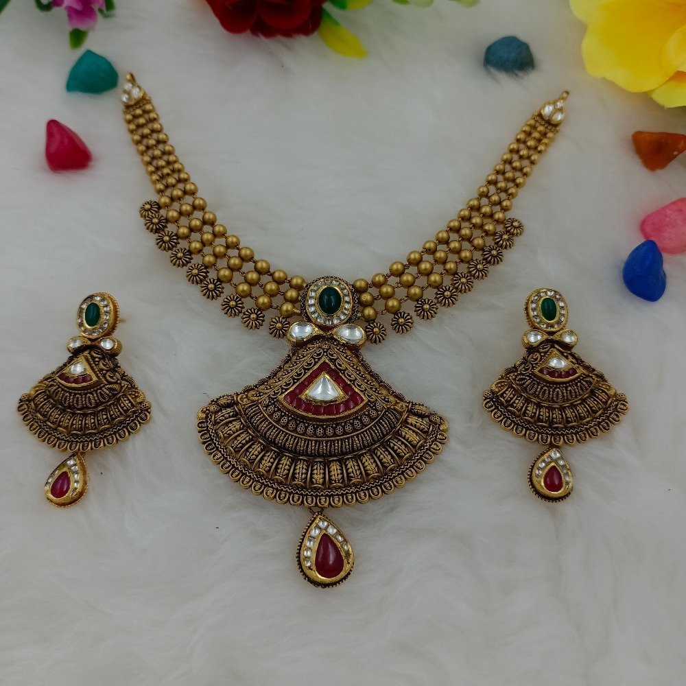 916 Gold Antique Jadtar Necklace Set